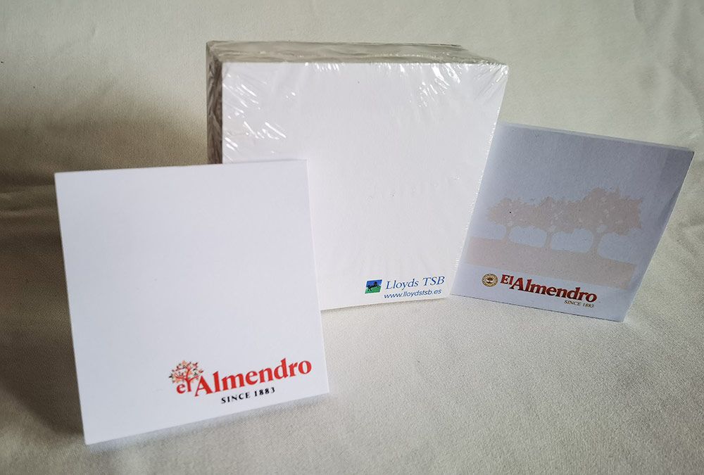 Papelería personalizada
